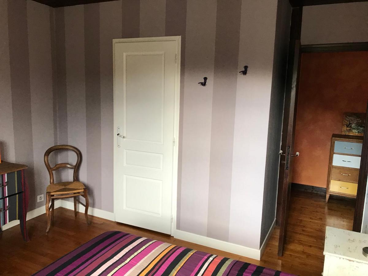 Moulin Sous La Vergne Nanteuil-en-Vallee Екстер'єр фото